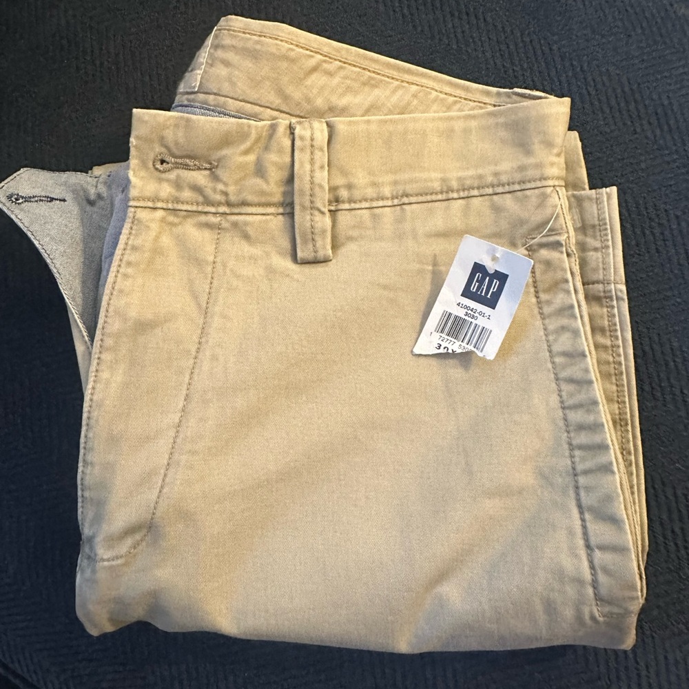 GAP Men's Khaki Relaxed Fit Chinos | 30x30 | NWT